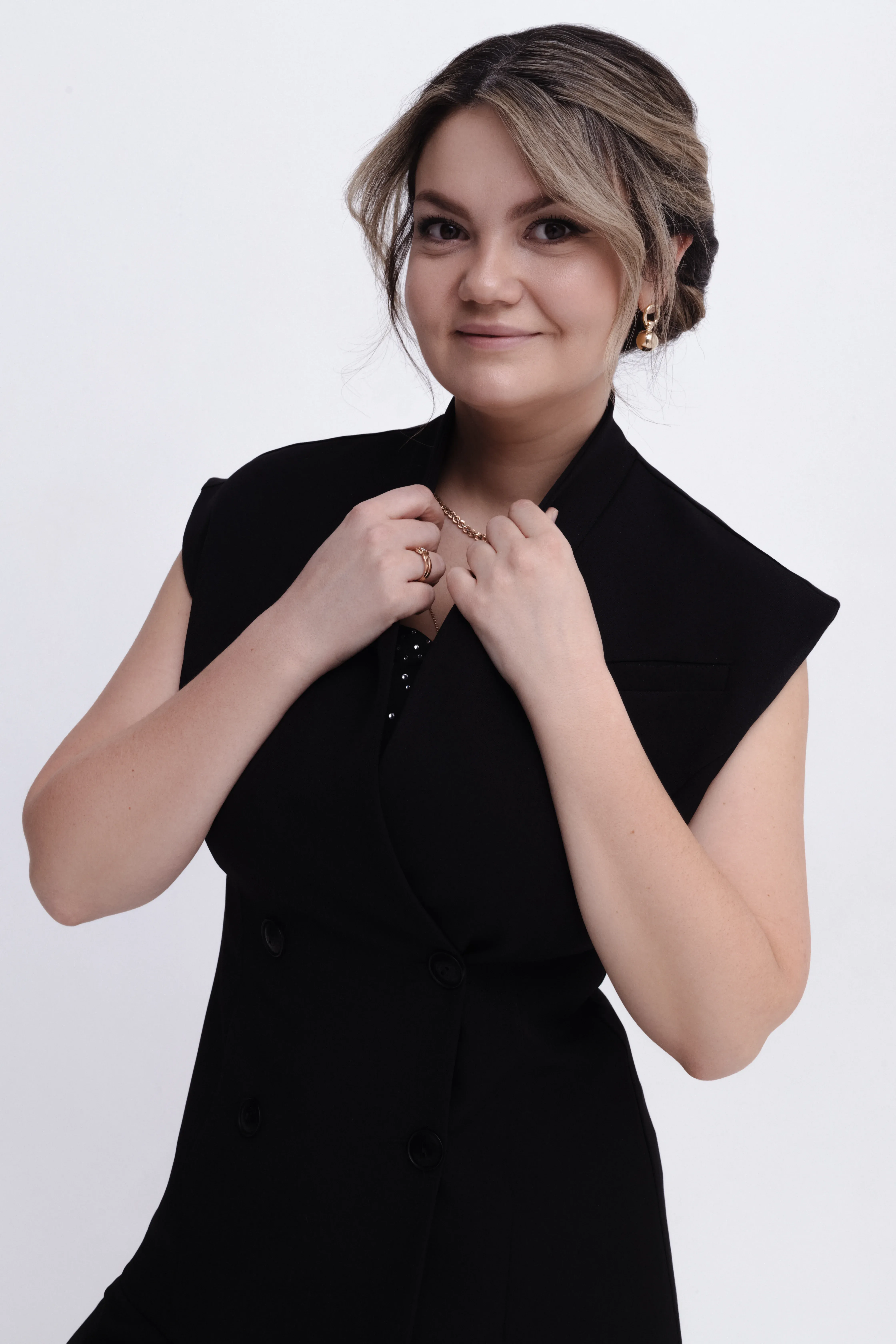 Семенова Марина, менеджер по работе с клиентами (с 2014года):