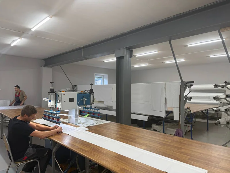 Производство натяжных потолков